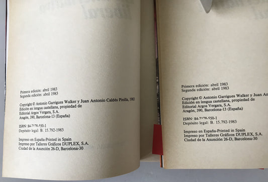 Essai pour fonder une morale et une politique sur la po?tique de J.S. Bach et Brueghel l'Ancien (スペイン語版) ペーパーバック　2冊揃え
