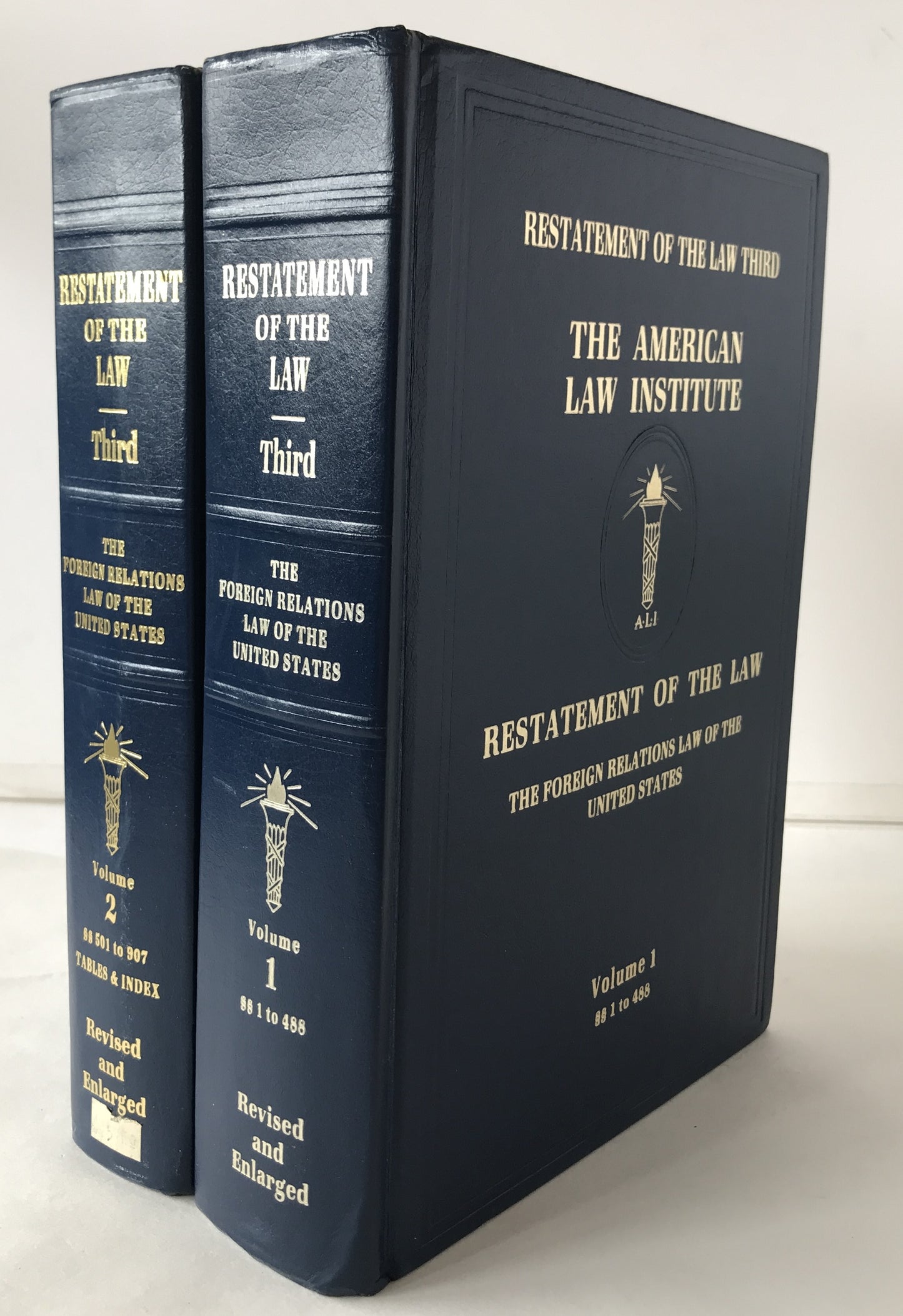 Restatement of the Law　3ｒｄ: The Foreign Relations Law of the United States (英語版) １（1 to 488）、2（501 to  907） ハードカバー 2冊揃え